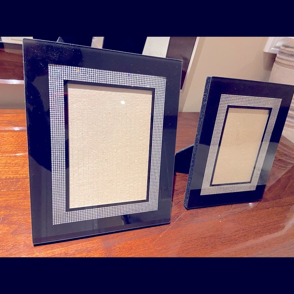 Set of 2 Crystal Accented Picture Frames - Picture 2 of 7